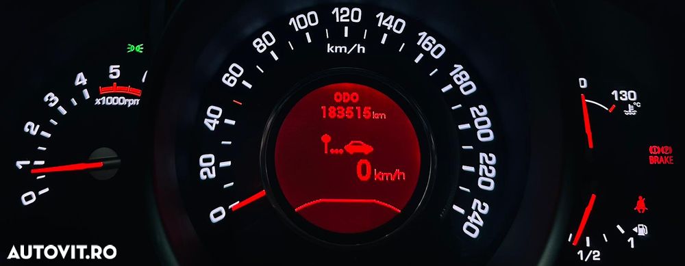 Kia Sportage 1.7 CRDI 2WD ISG Dream-Team Edition - 34