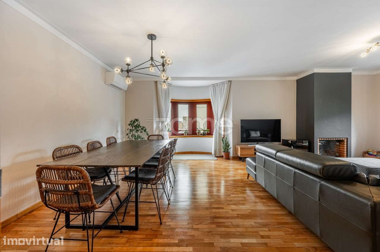 Apartamento T3 junto à Av. da Republica e ao Metro D. João II em Ga... - Grande imagem: 5/31