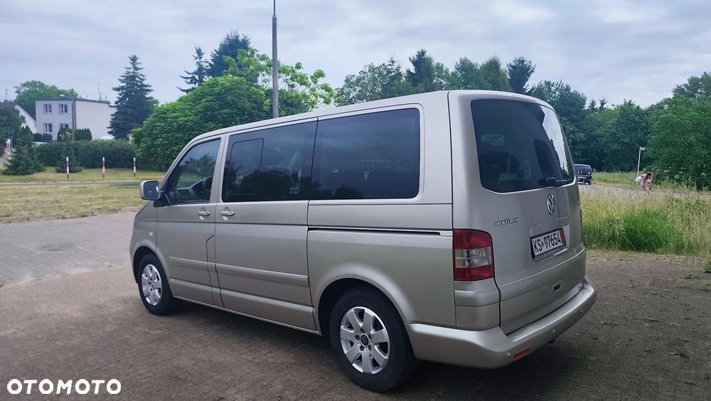 Volkswagen Multivan L1 Highline - 19