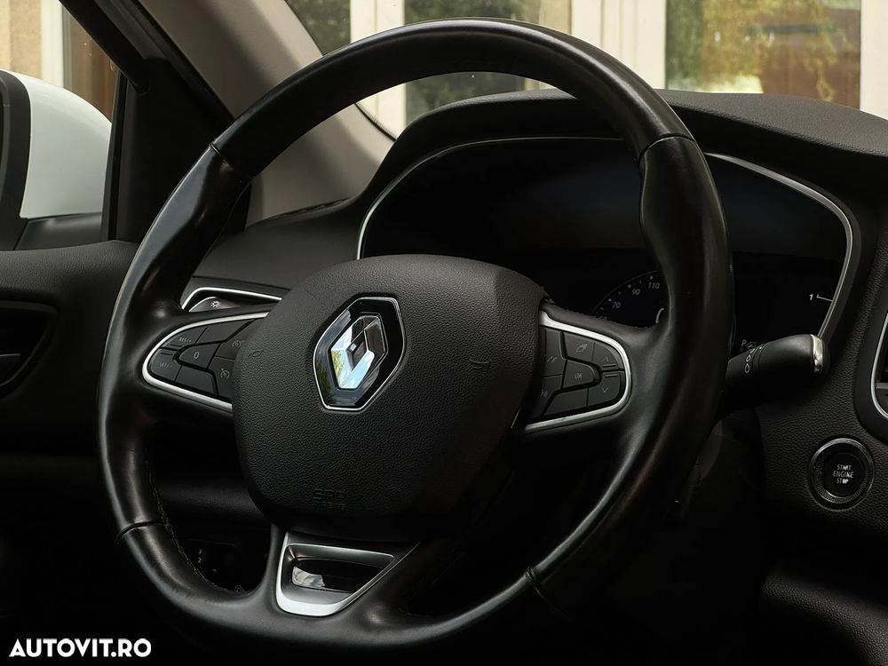 Renault Megane TCe 140 EDC GPF Equilibre - 20