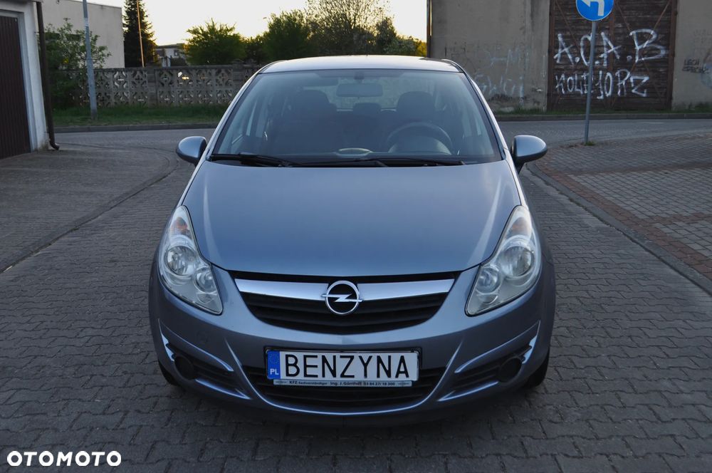 Opel Corsa 1.2 16V Essentia - 1