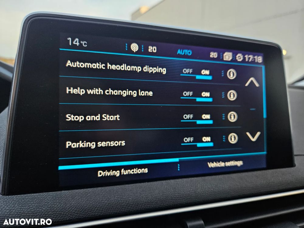 Peugeot 3008 PureTech 130 Stop & Start EAT6 Allure - 22