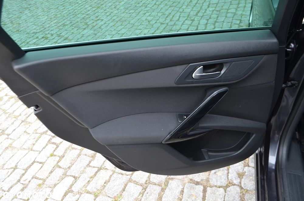 Peugeot 508 HDi FAP 140 Allure - 21