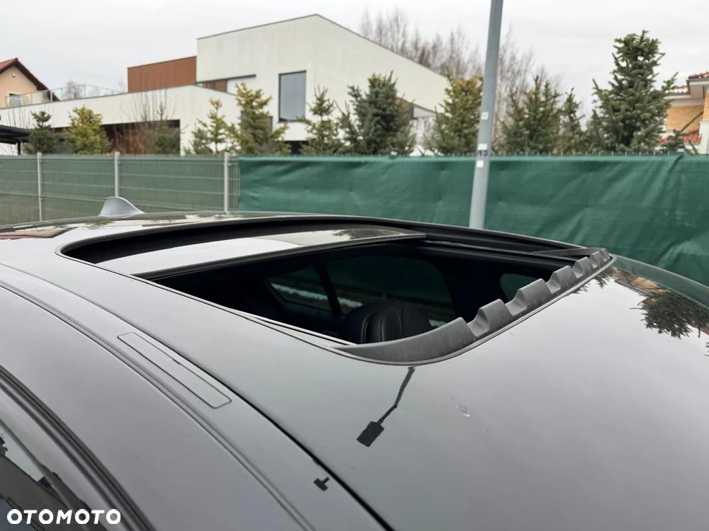 BMW Seria 5 M550d xDrive - 28