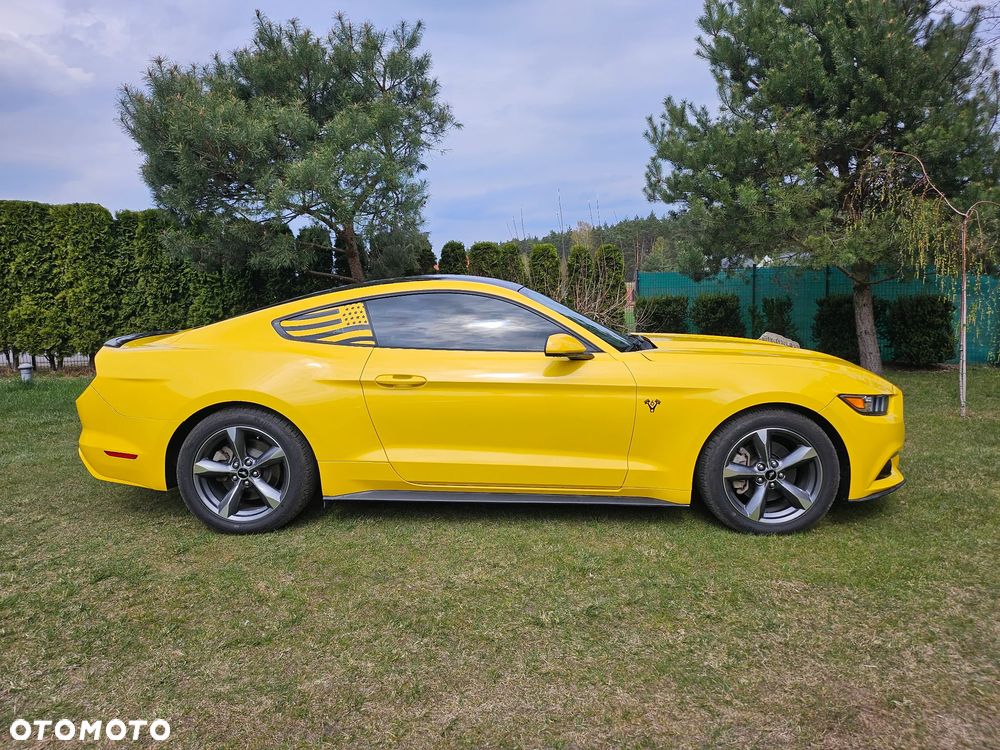 Ford Mustang 3.7 V6 - 2