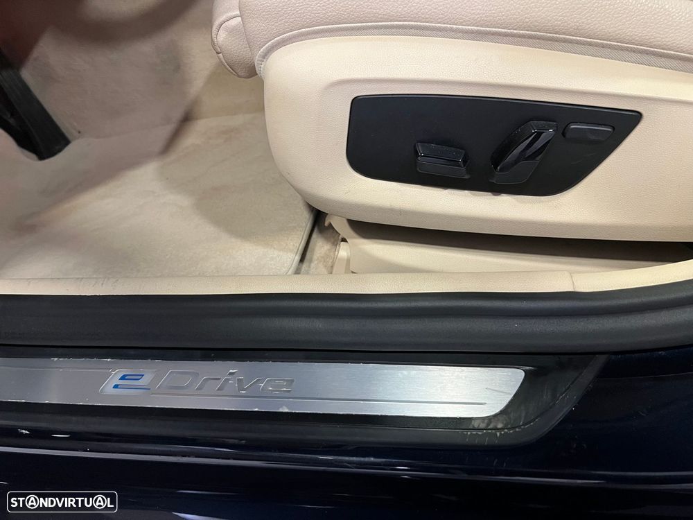 BMW 530 e iPerformance Line Luxury - 11