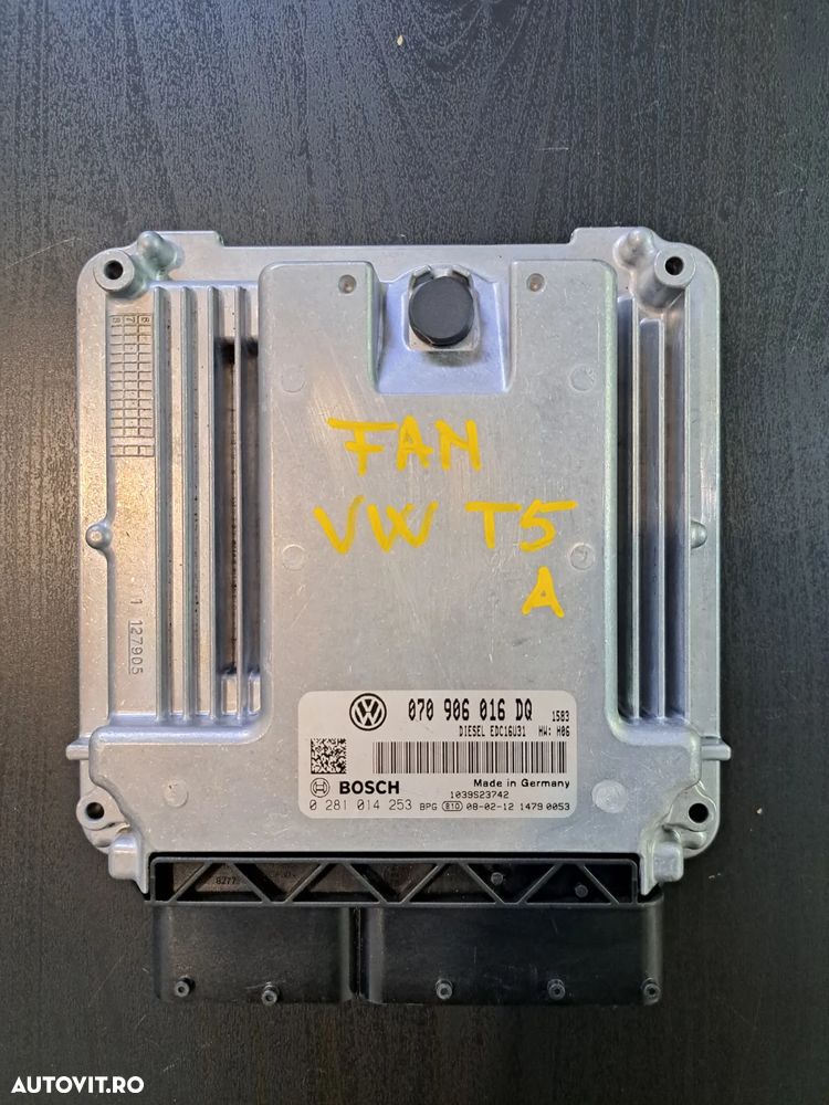 ECU calculator unitate control motor Original VW Transporter T5 2.5dci 2003-2009 - 1