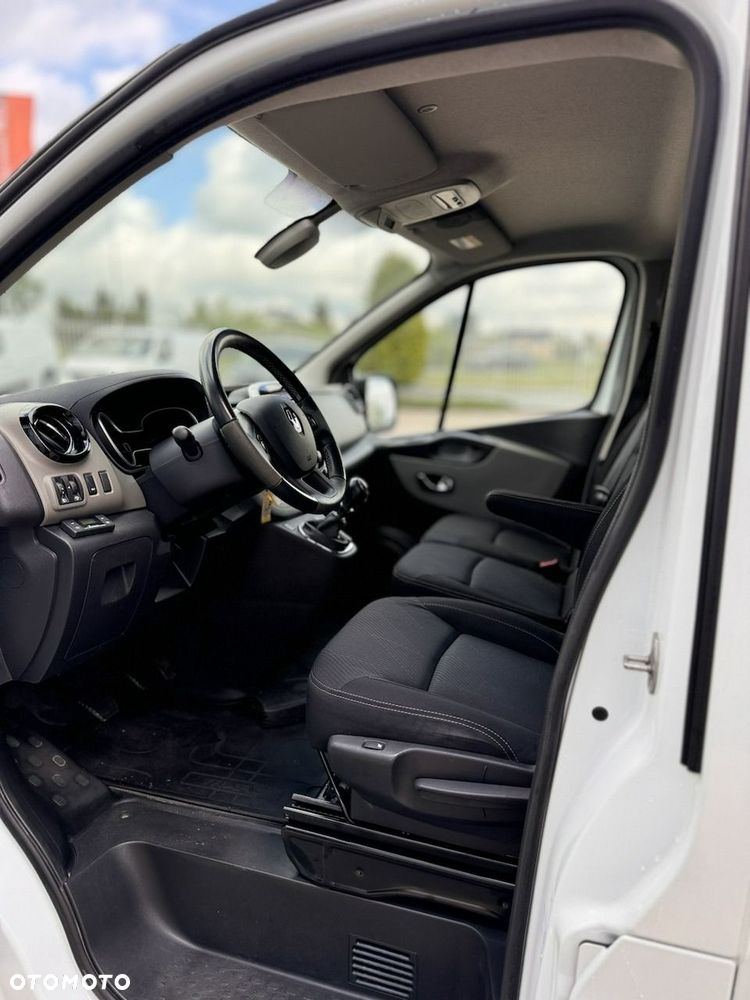 Renault Trafic - 18