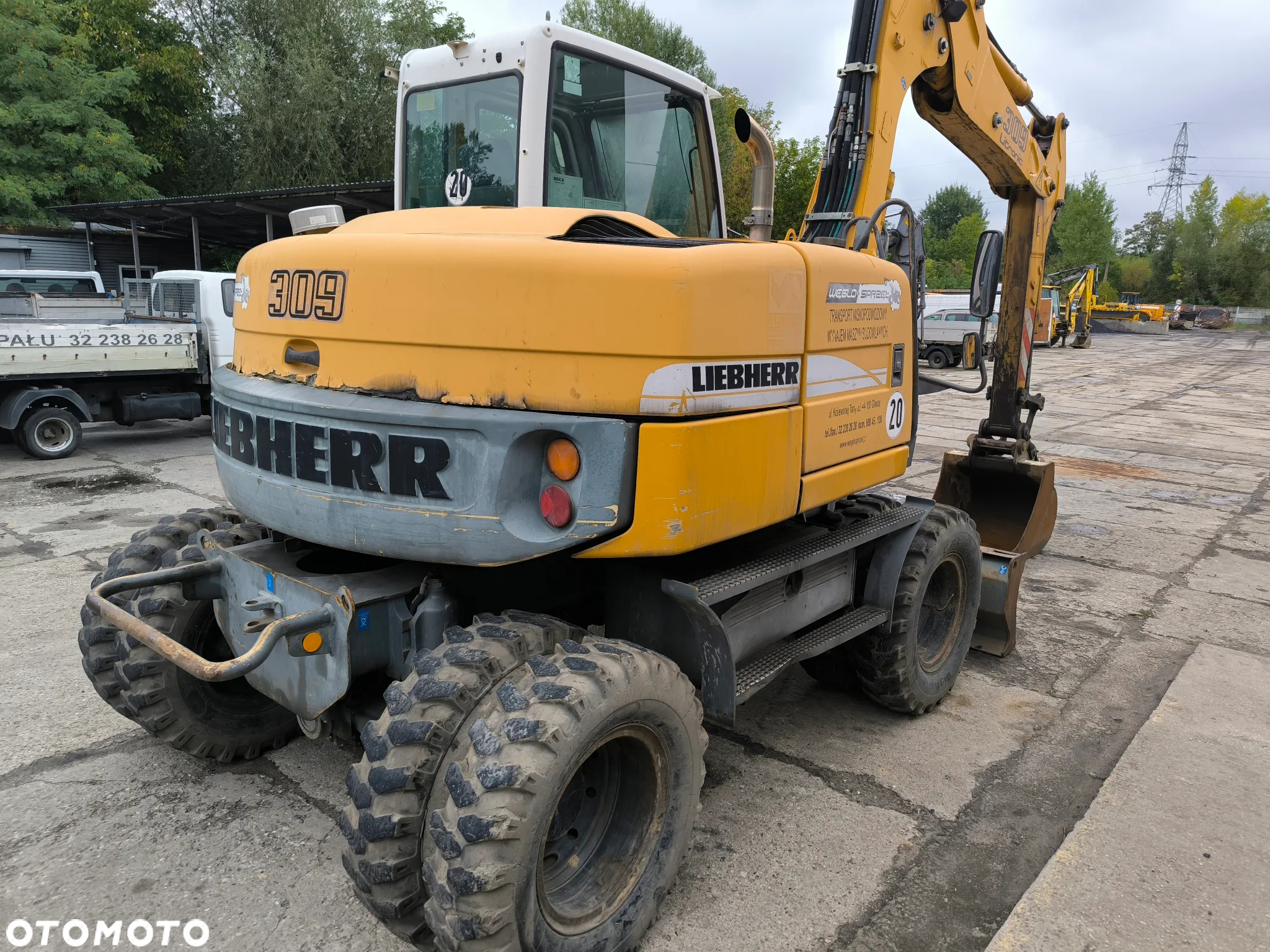 Liebherr A 309 - 8