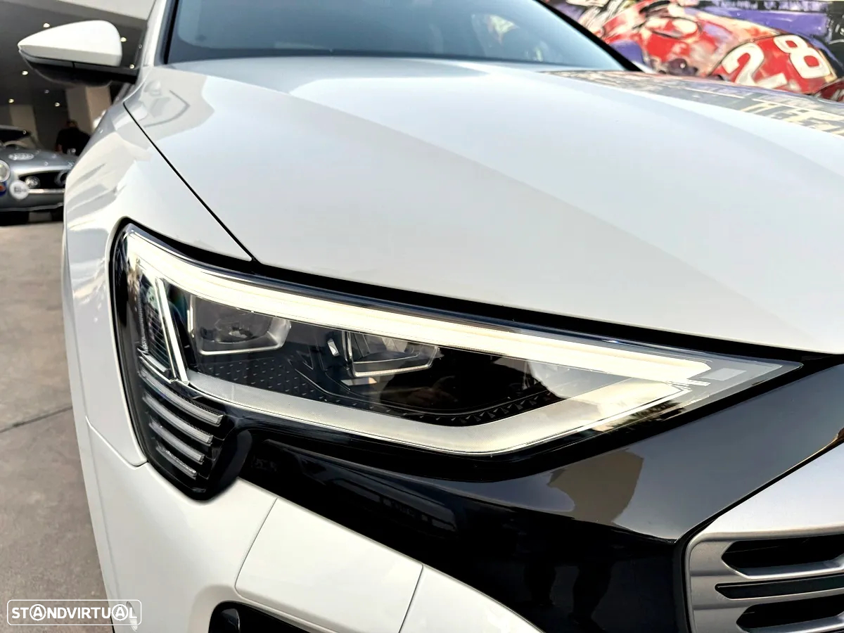 Audi Q8 e-Tron 50 quattro S line - 39