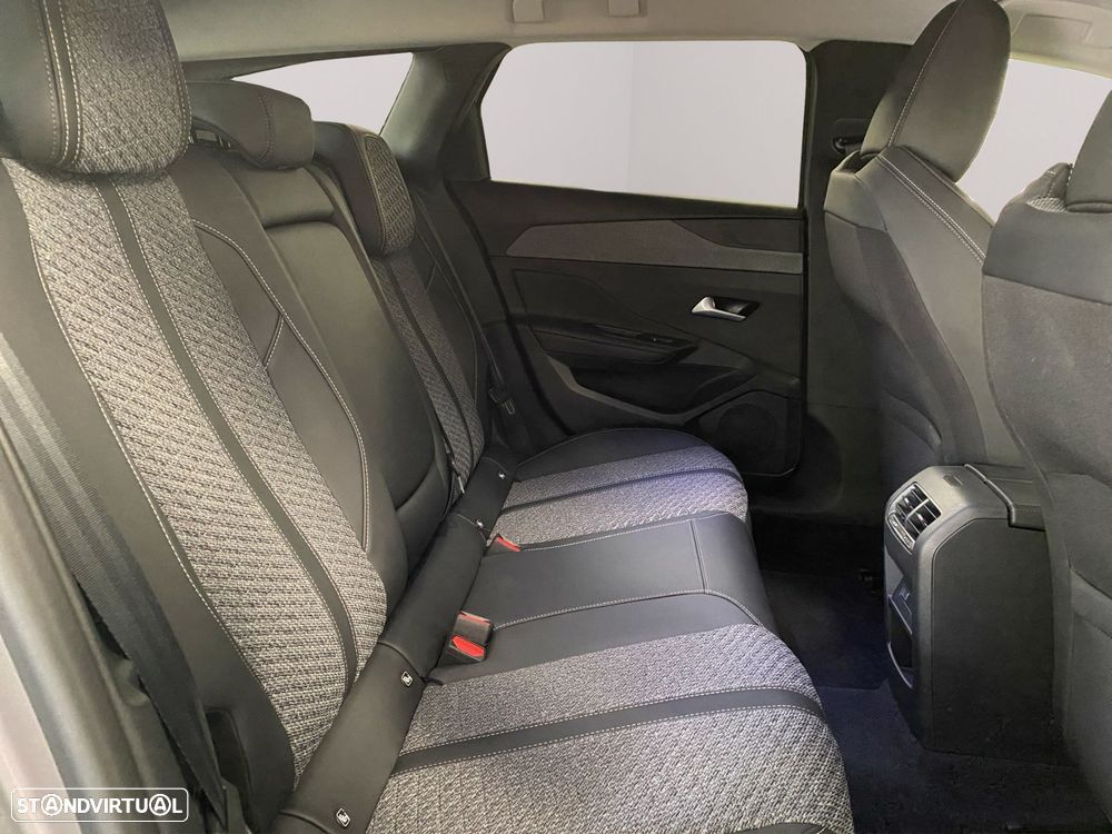 Peugeot 308 SW 1.2 Hybrid Allure e-DCS6 - 19
