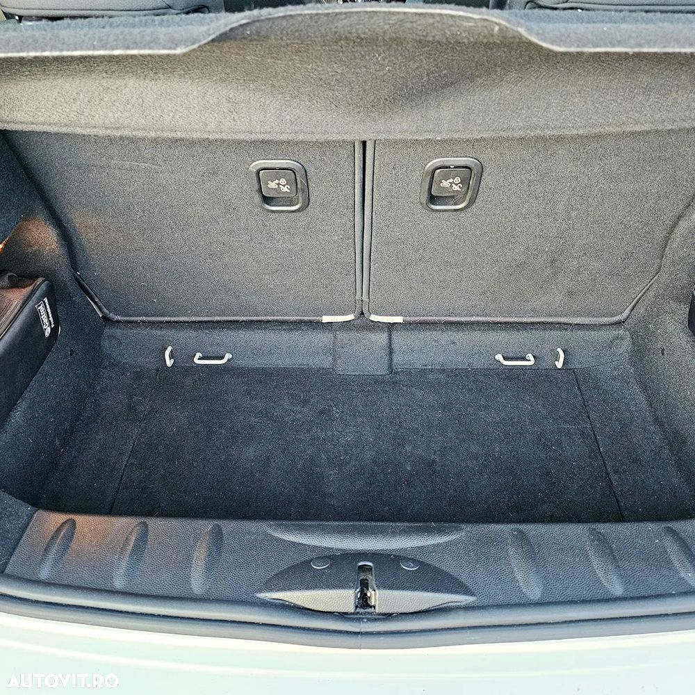 Mini Cooper S AT6 - 13