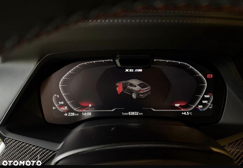 BMW X6M - 23