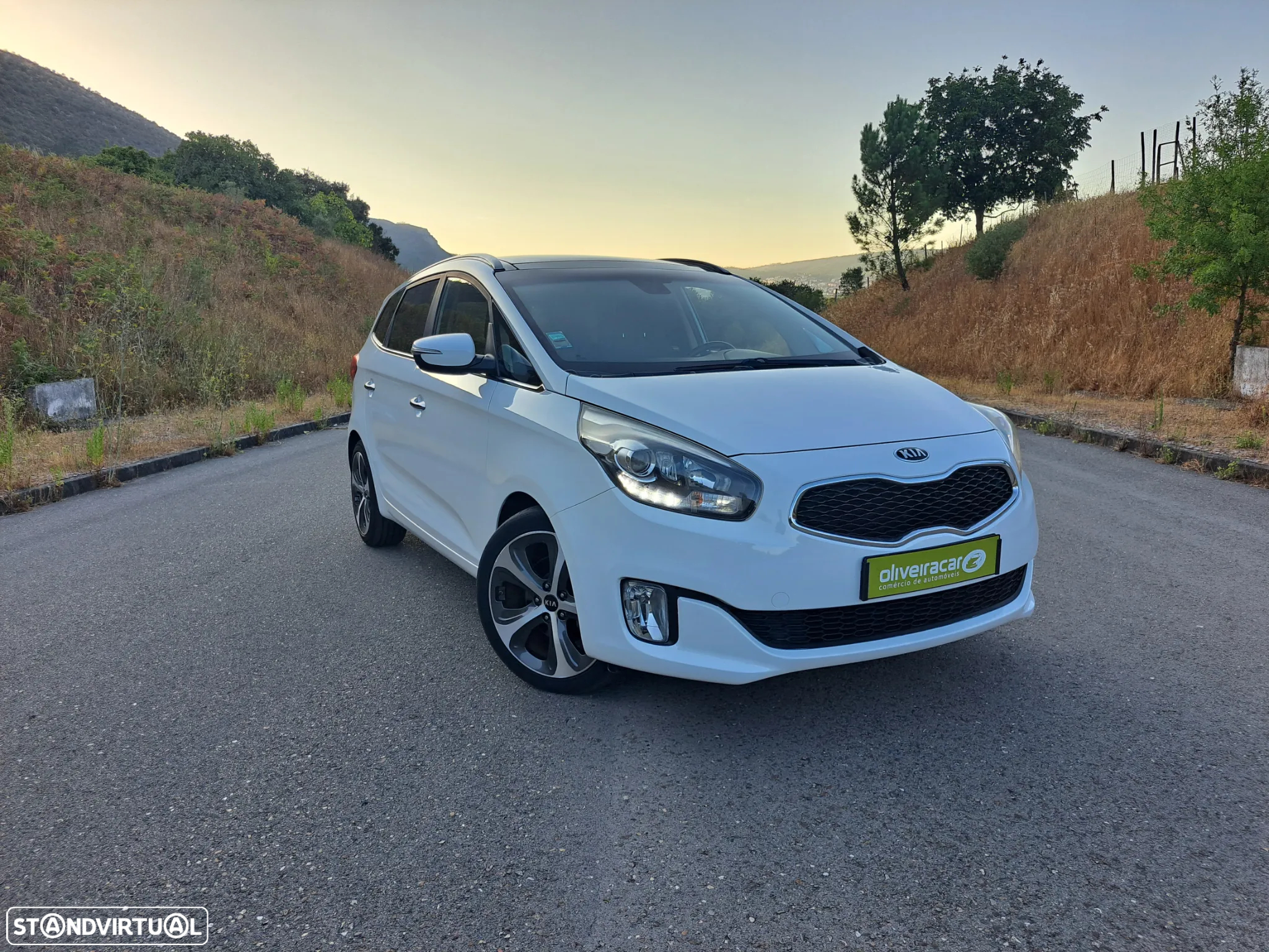 Kia Carens 1.7 CRDi ISG TX - 2