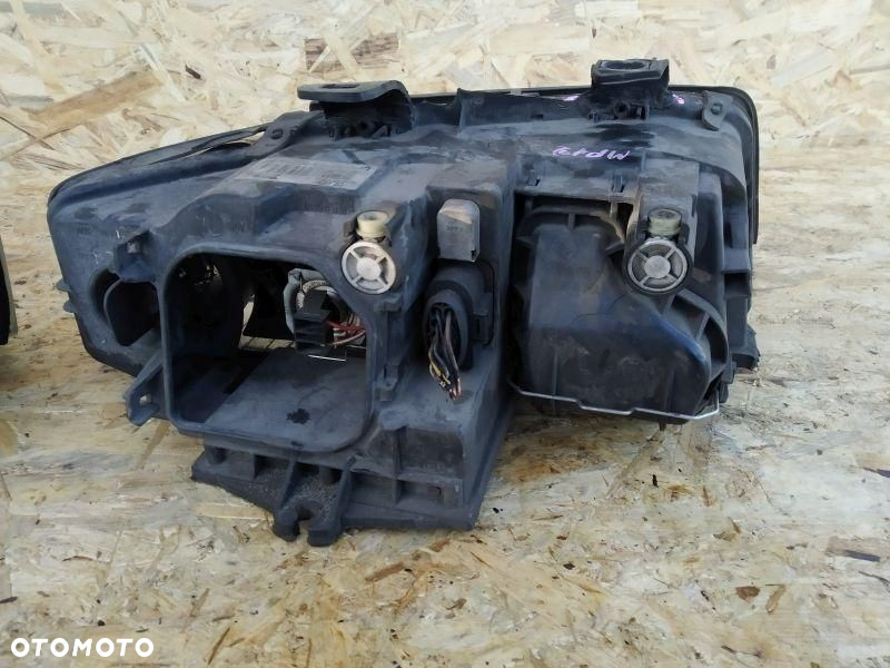 LAMPA REFLEKTOR LEWY PRZÓD LEWA AUDI A4 B6 MAŁYSZ - 11