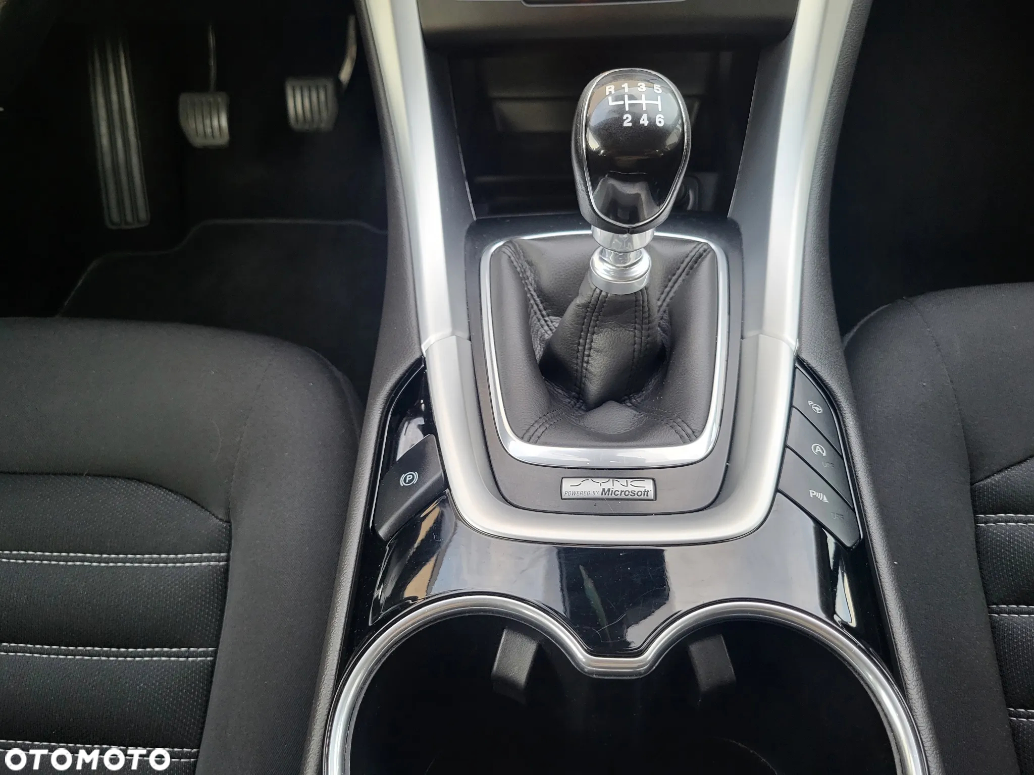 Ford Mondeo 2.0 EcoBlue Executive Plus - 30
