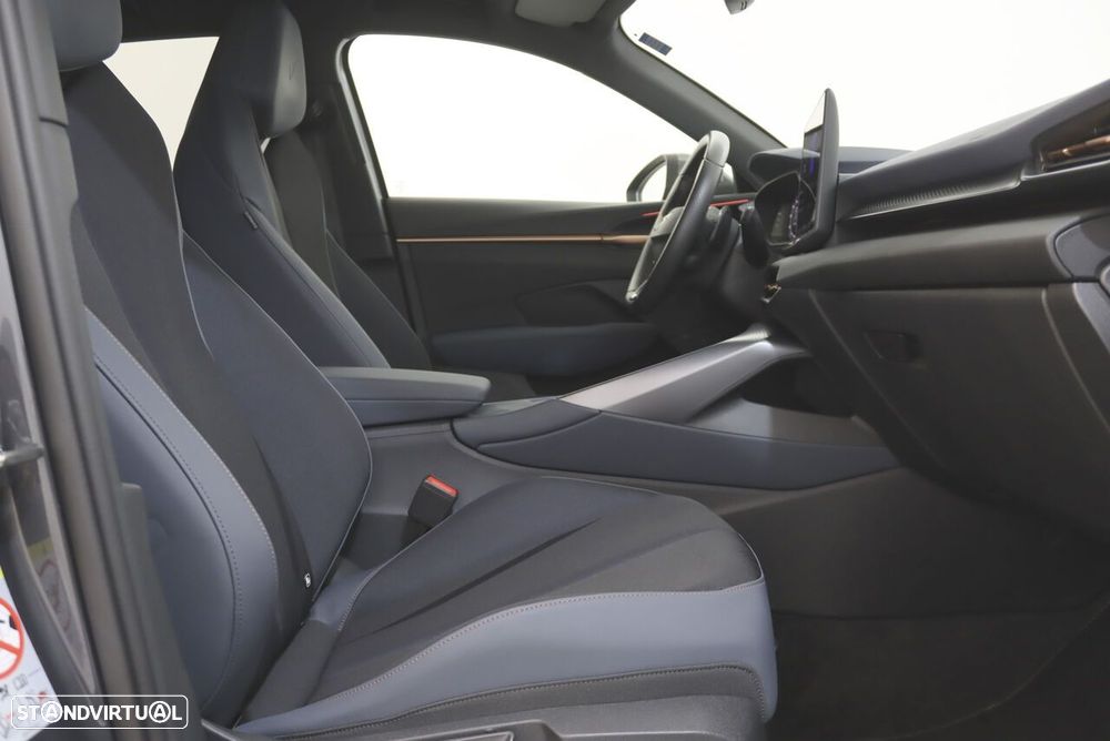 Cupra Terramar 1.5 e-Hybrid DSG - 10