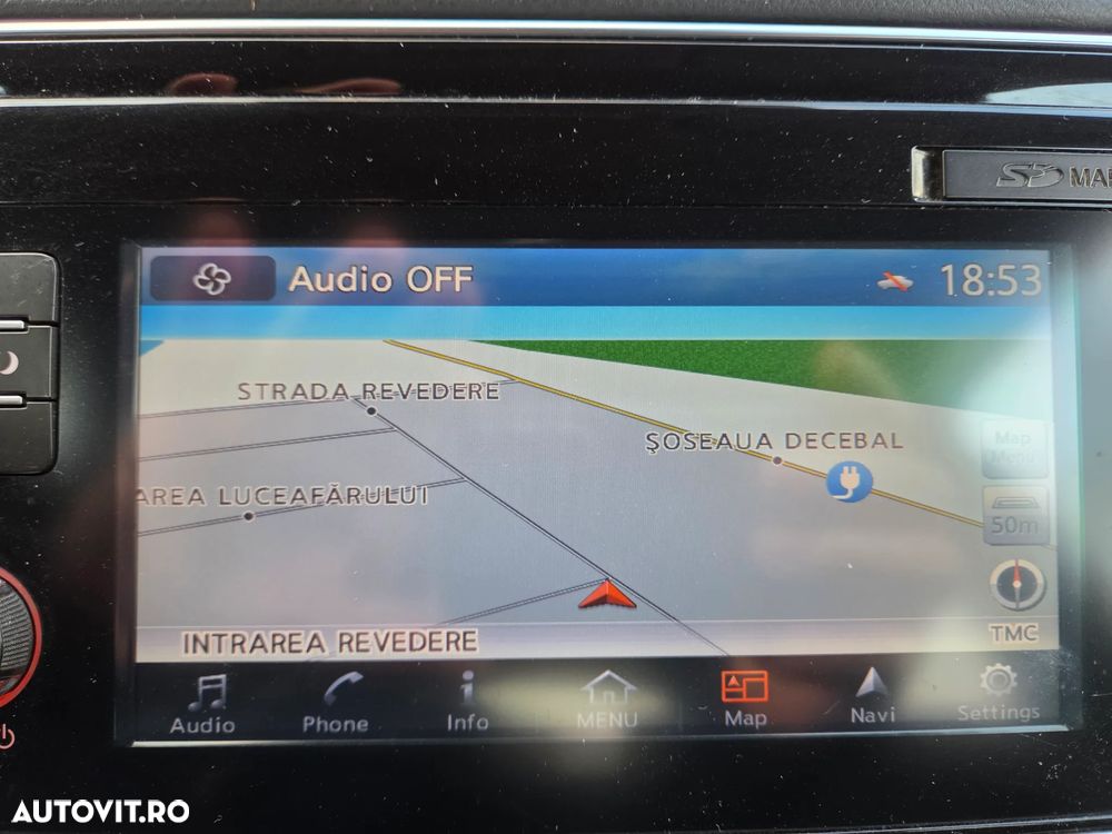 Nissan LEAF - 5