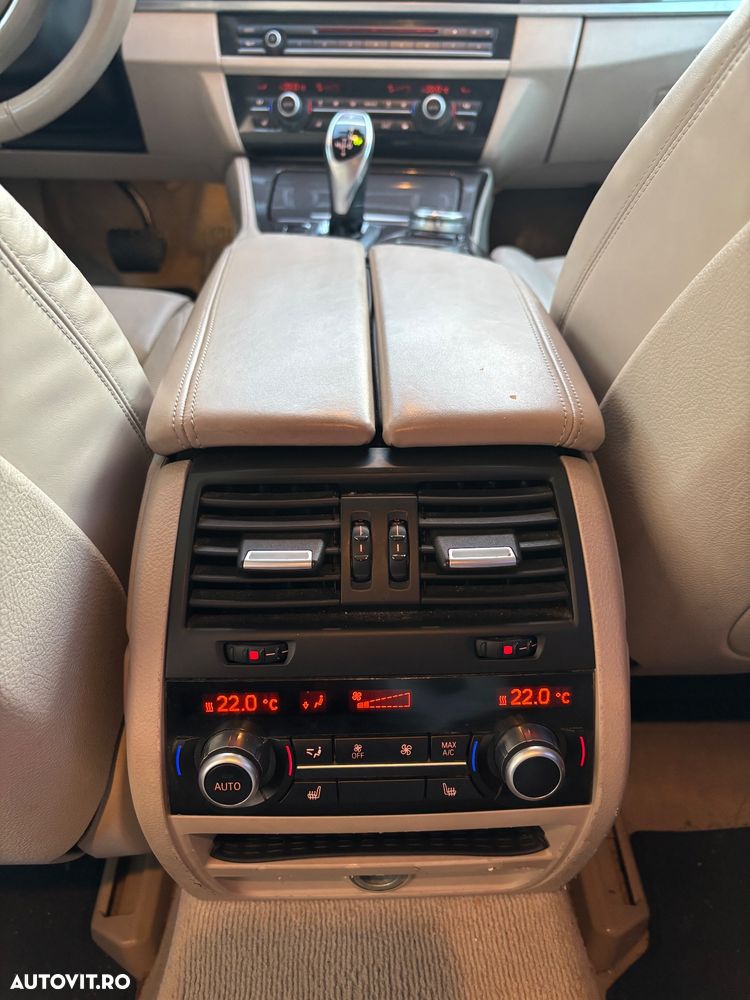 BMW Seria 5 530d xDrive Aut. Luxury Line - 5