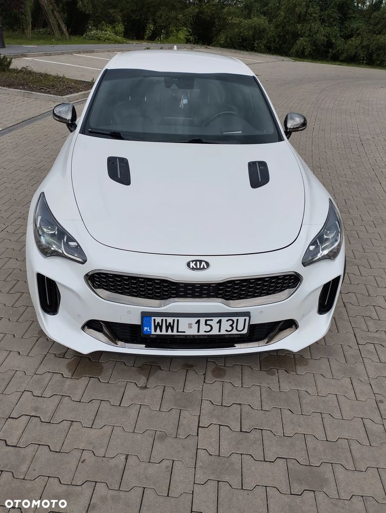 Kia Stinger 3.3 T-GDI V6 GT AWD - 2