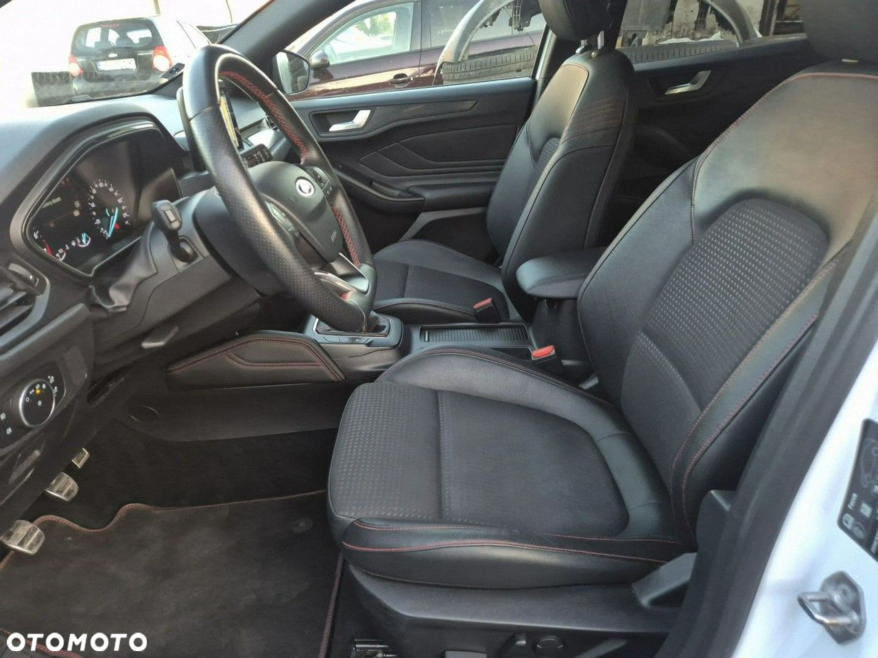 Ford Focus - 16