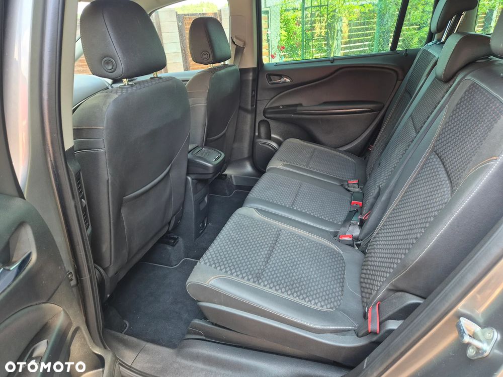 Opel Zafira 1.6 T Elite - 4