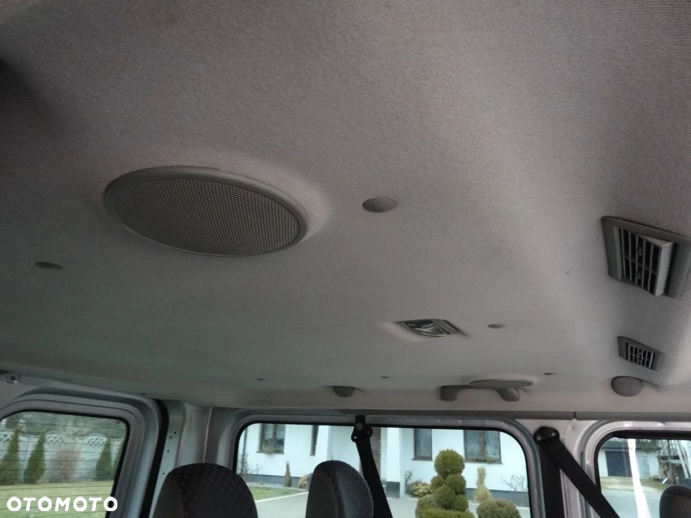 Renault Trafic Passenger FAP L2H1 Expression - 25