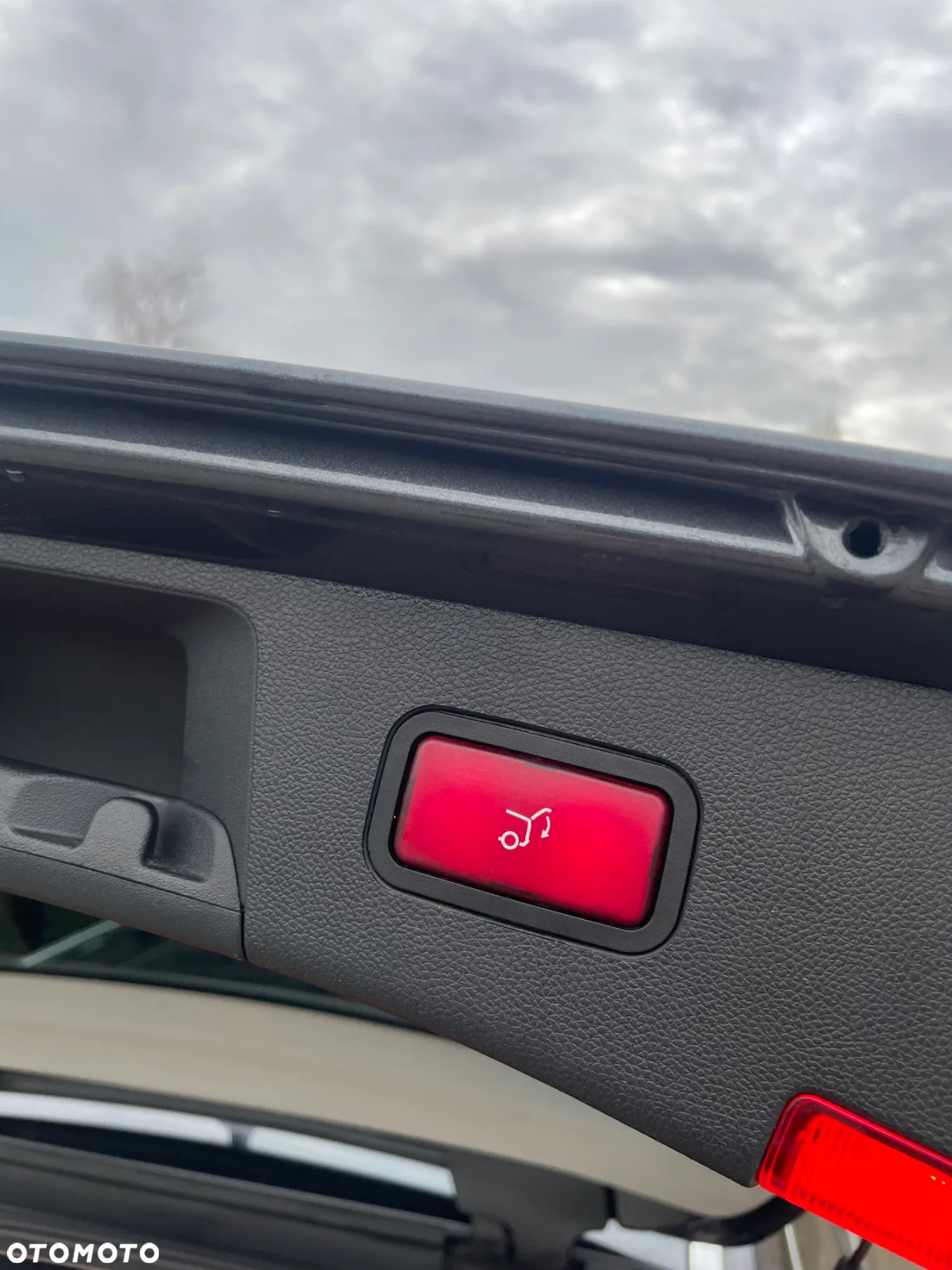 Mercedes-Benz Klasa E 350 T CDI DPF BlueEFFICIENCY 7G-TRONIC Avantgarde - 13