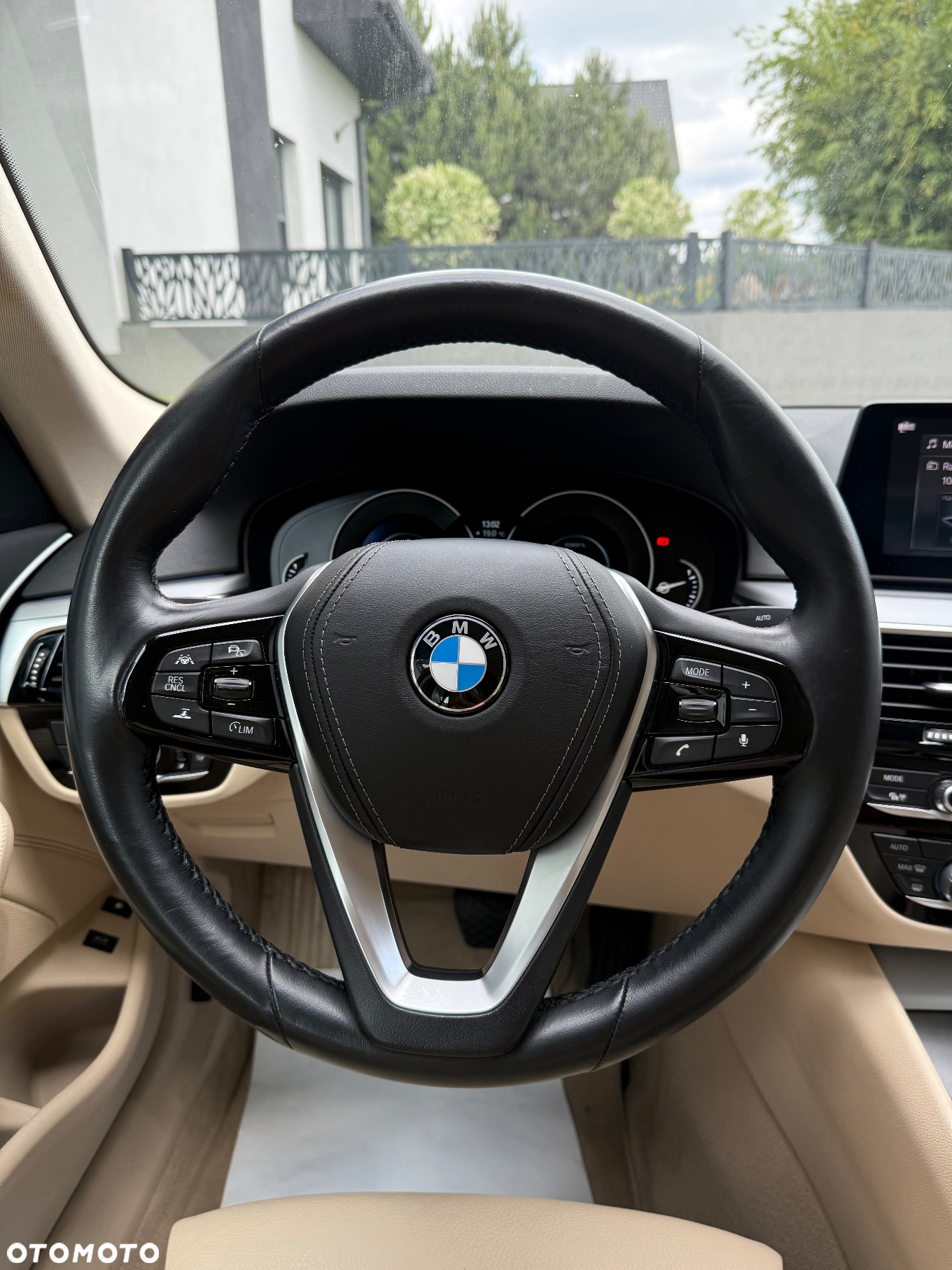 BMW Seria 5 530e Luxury Line sport - 23