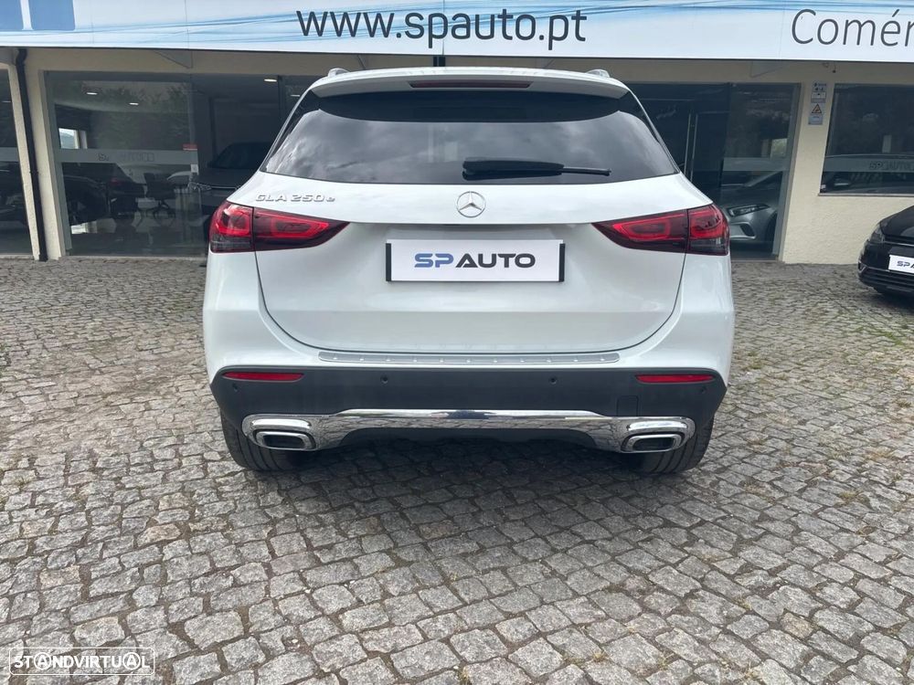 Mercedes-Benz GLA 250 e 8G-DCT Style - 7