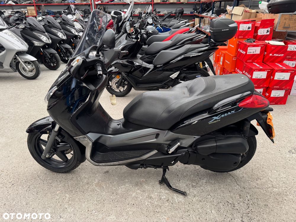 Yamaha X-max - 4