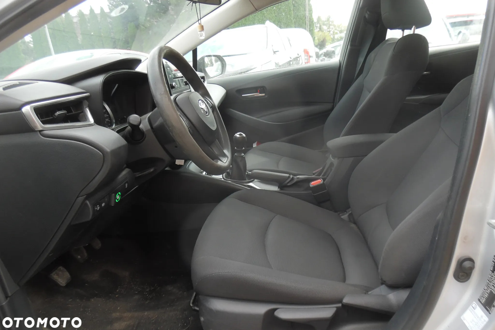 Toyota Corolla 1.6 Comfort - 7