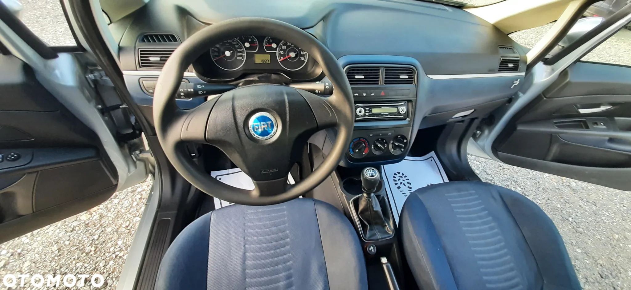 Fiat Grande Punto - 8
