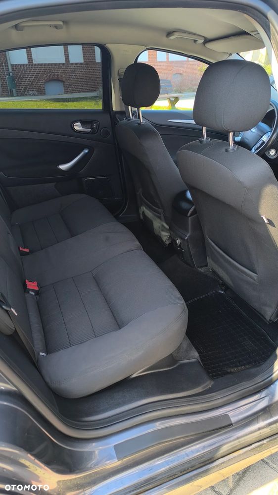 Ford Mondeo 1.8 TDCi Trend - 6