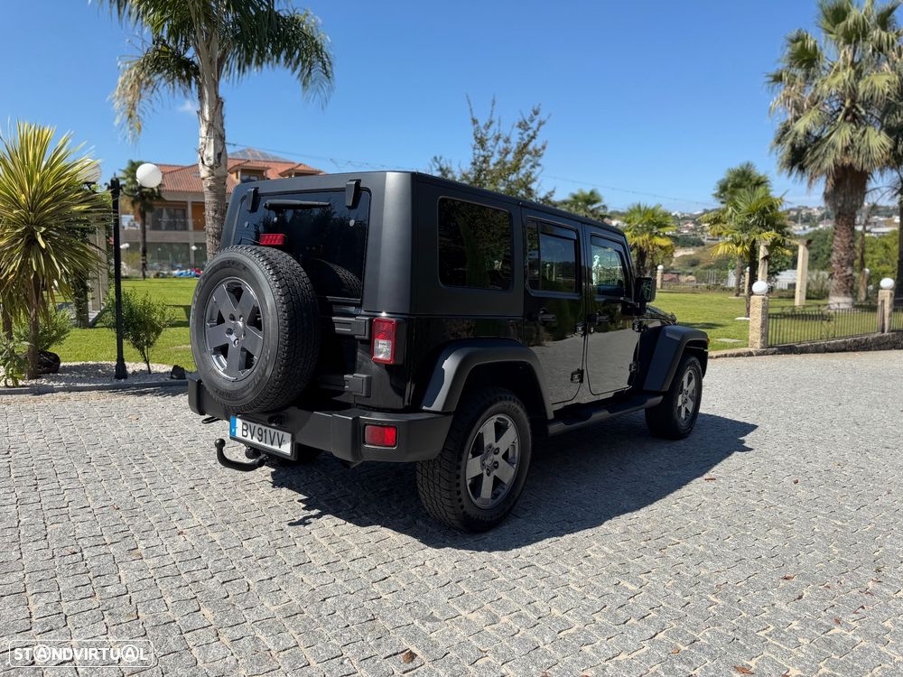 Jeep Wrangler - 5