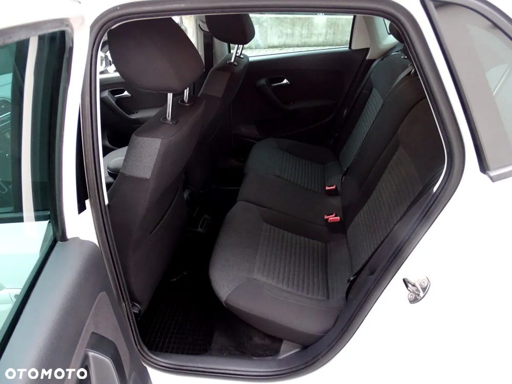 Volkswagen Polo 1.2 TSI DSG Comfortline - 12