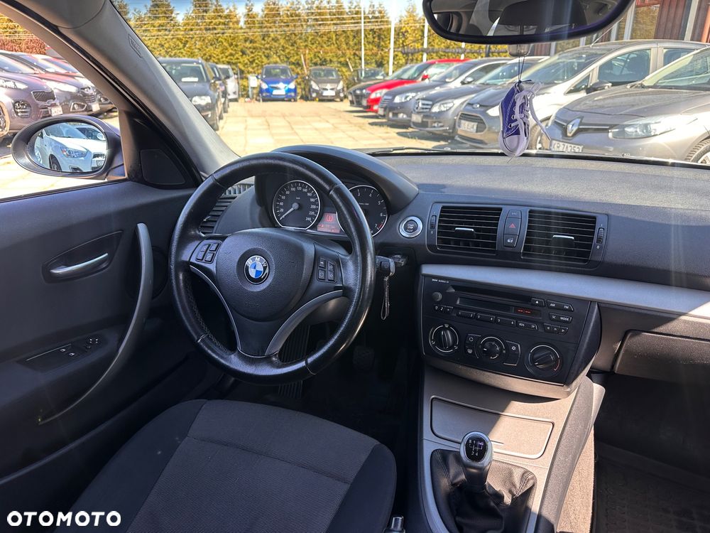 BMW Seria 1 116i - 7
