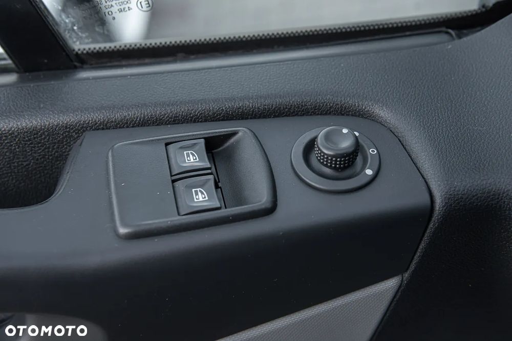 Renault trafic - 12
