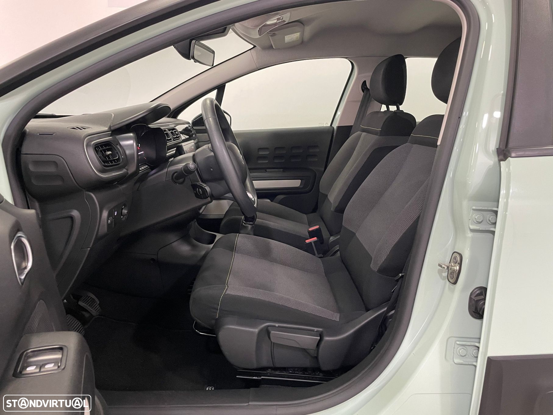 Citroën C3 1.2 PureTech Feel - 4