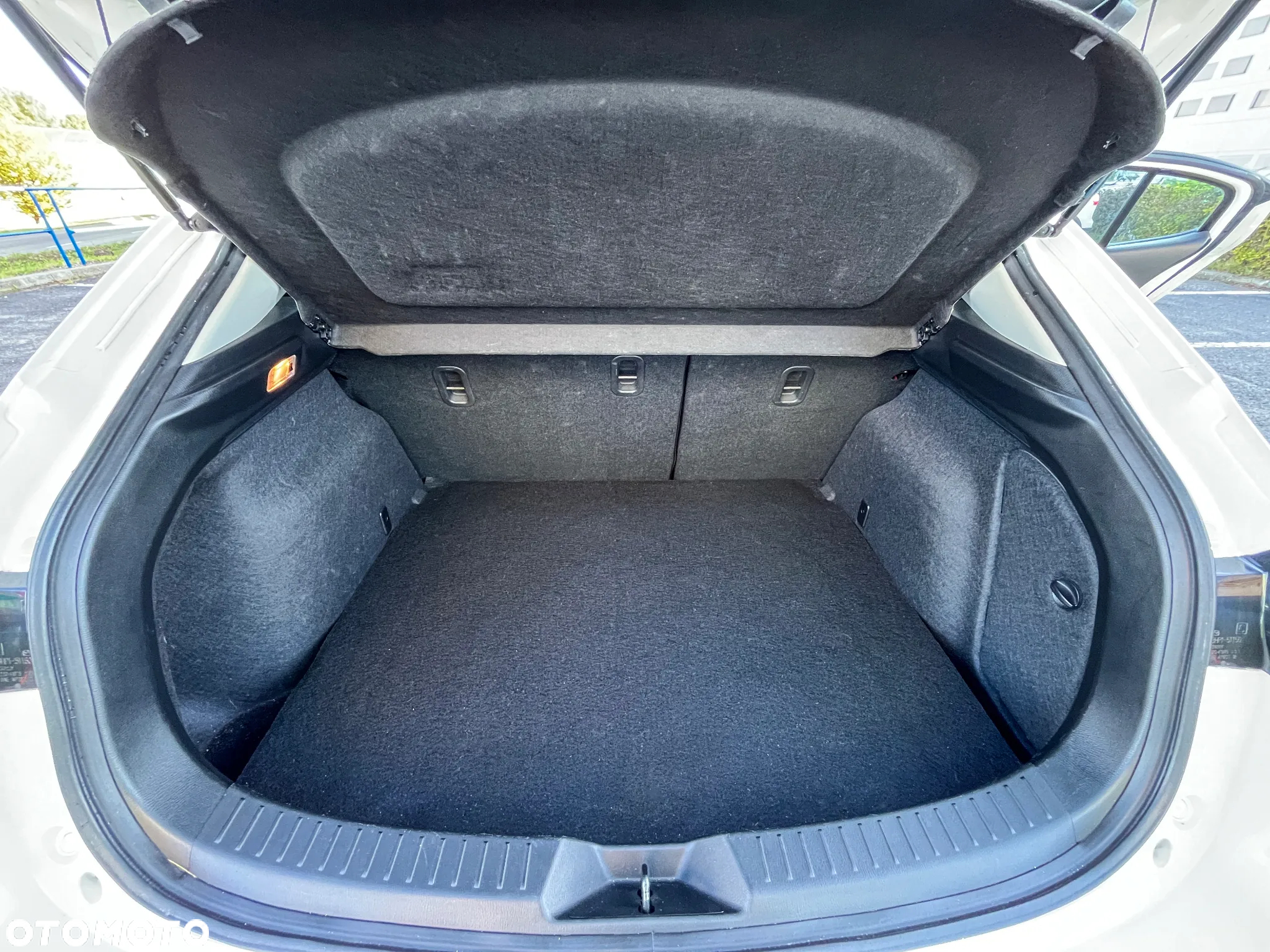 Mazda 3 - 17