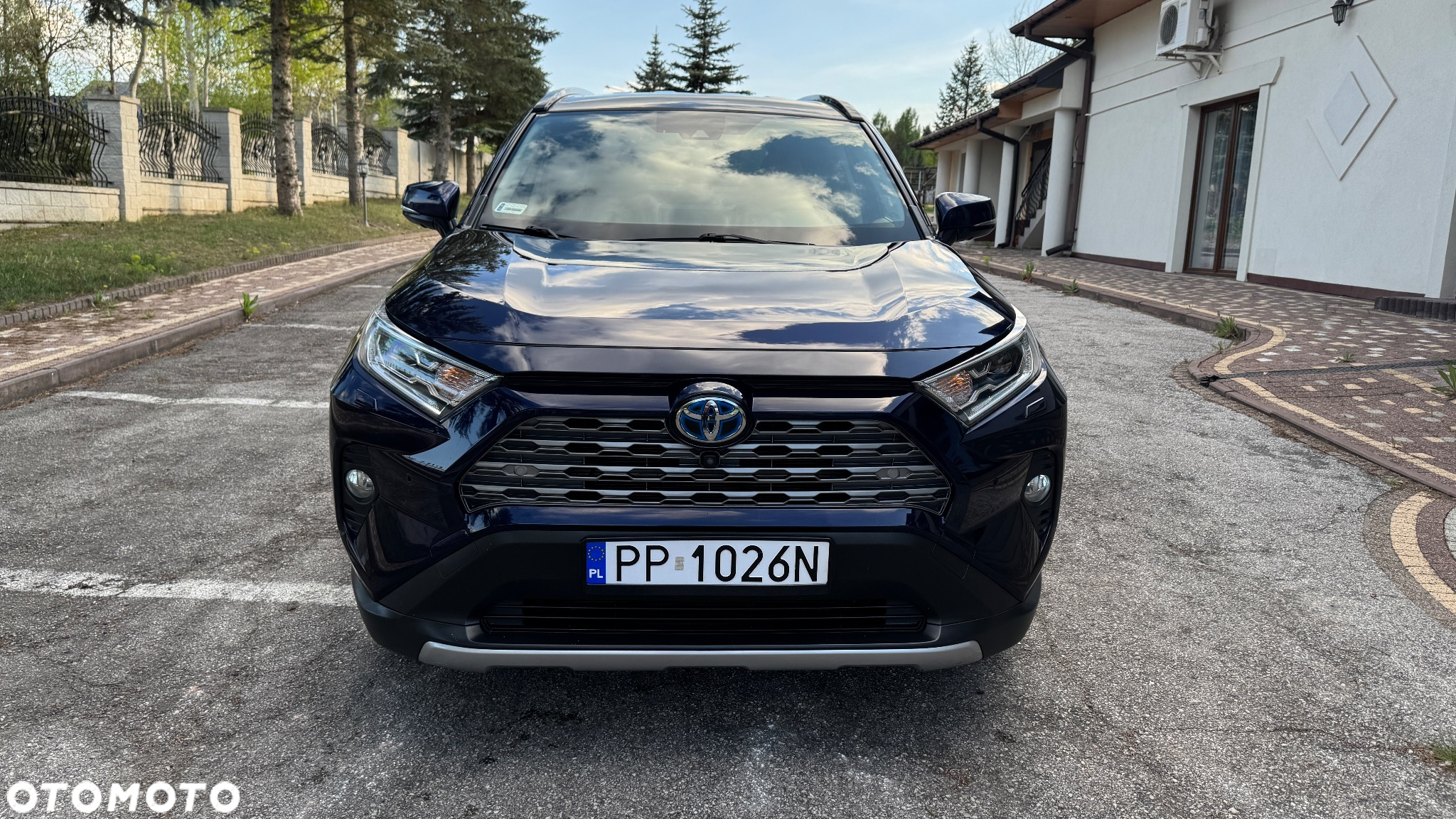 Toyota RAV4 - 3