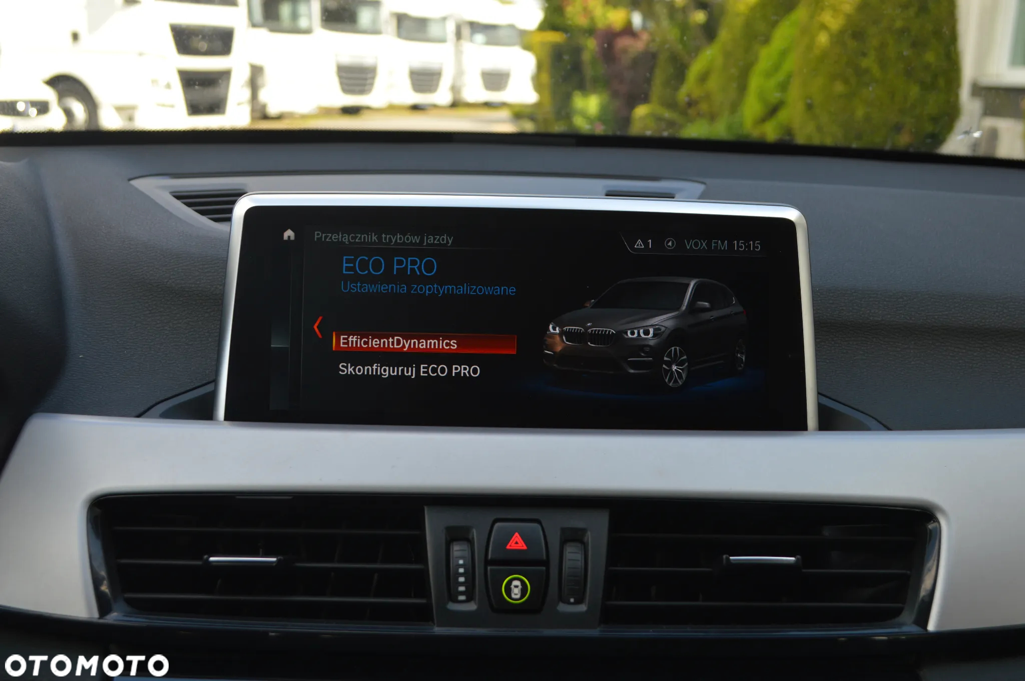 BMW X1 sDrive18i - 24