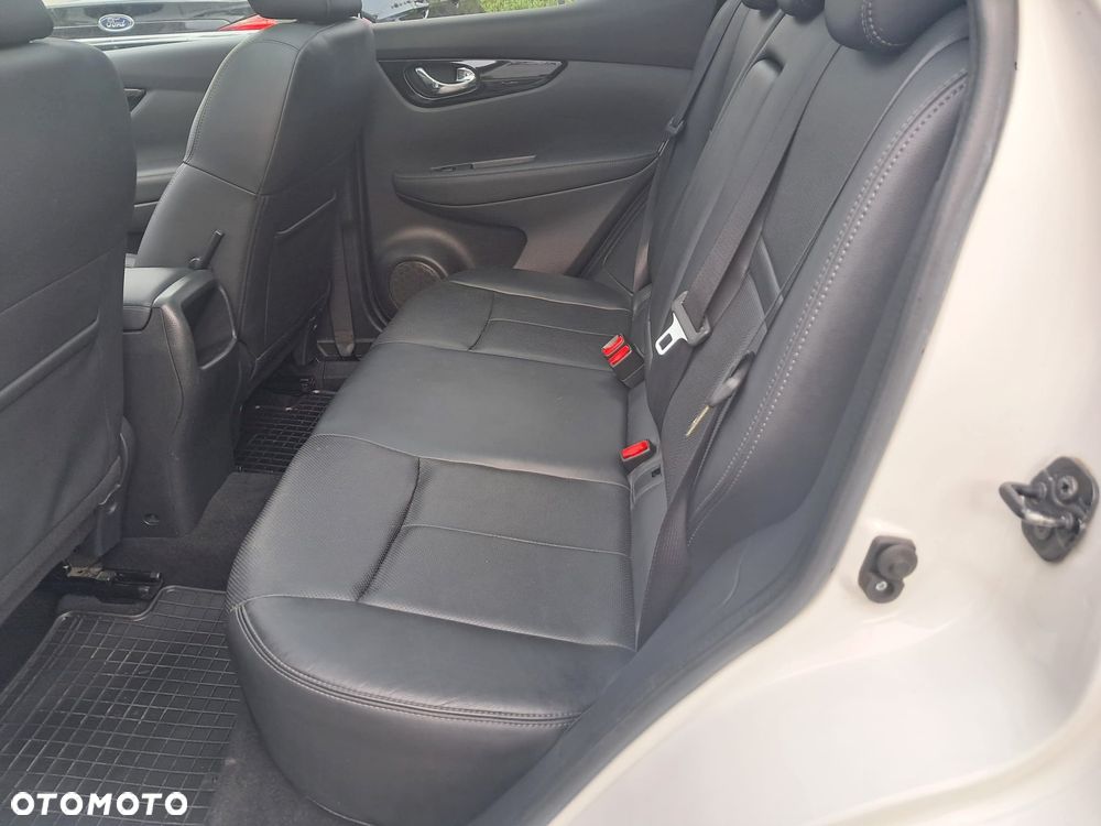 Nissan Qashqai 1.2 DIG-T Tekna+ - 17