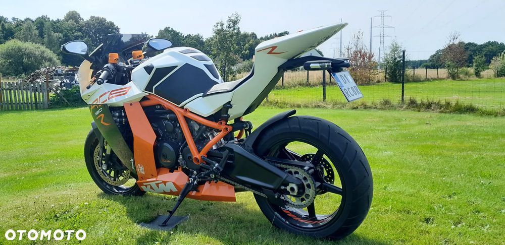 KTM RC 8 - 4
