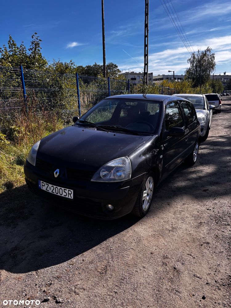 Renault Clio - 1