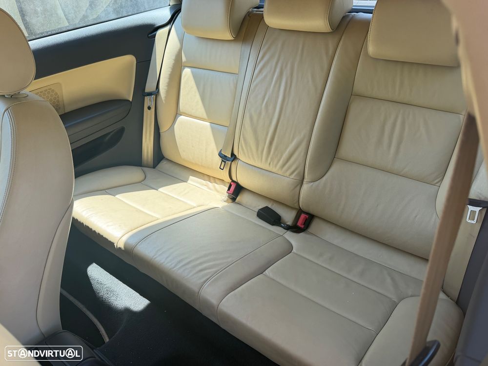 Audi A3 1.6 TDI DPF Attraction - 37