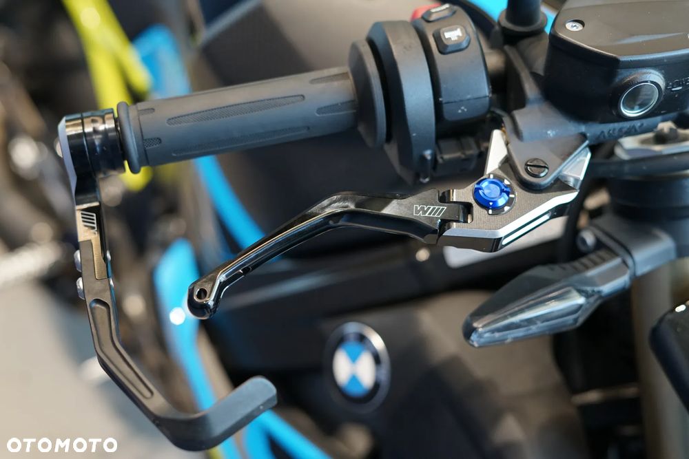 BMW S - 29