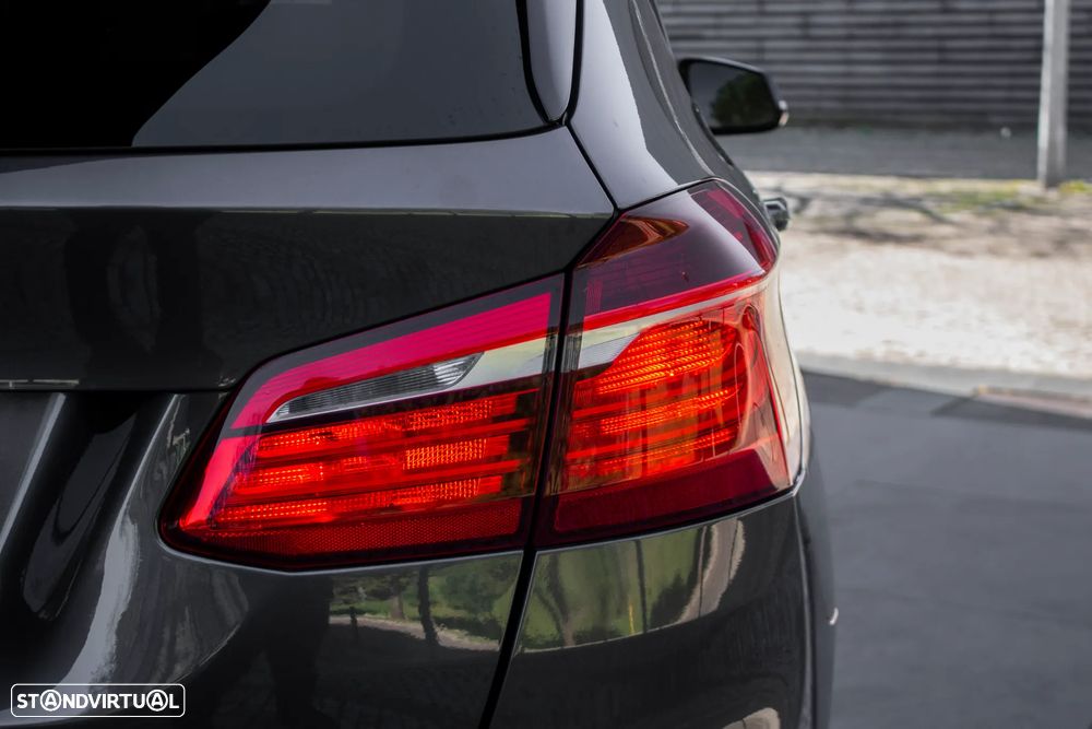 BMW 216 Active Tourer d Advantage - 10