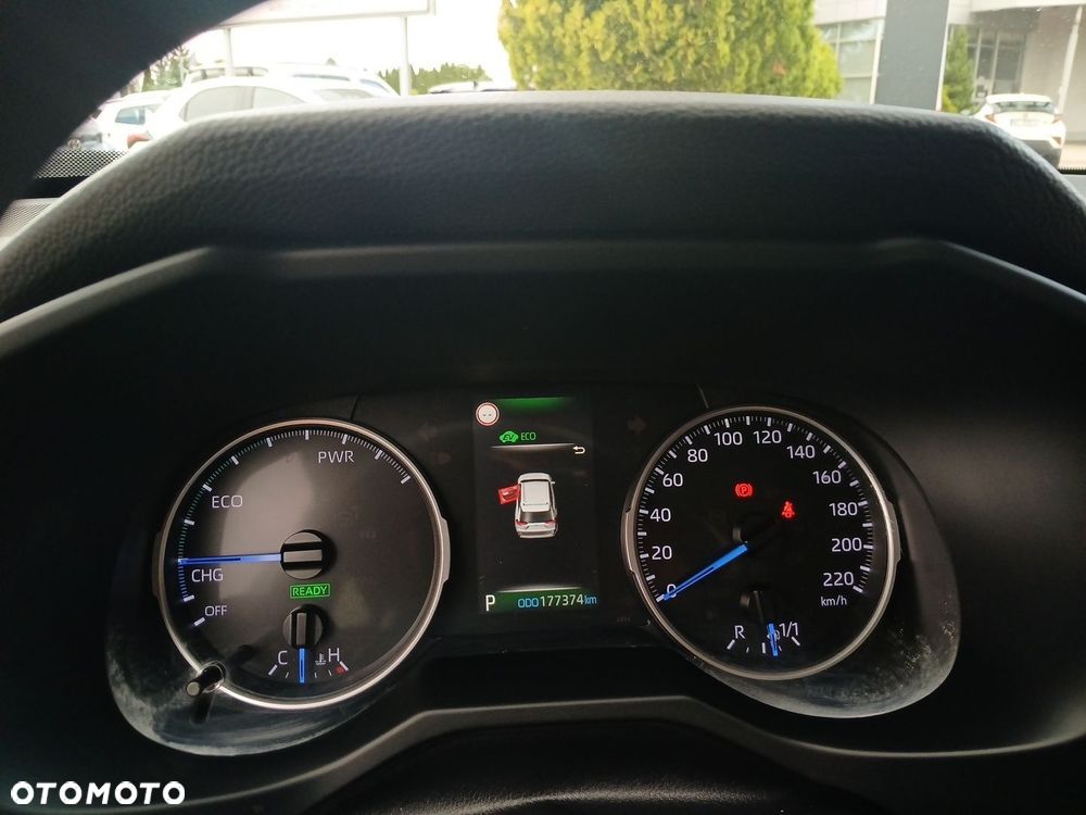Toyota RAV4 - 15