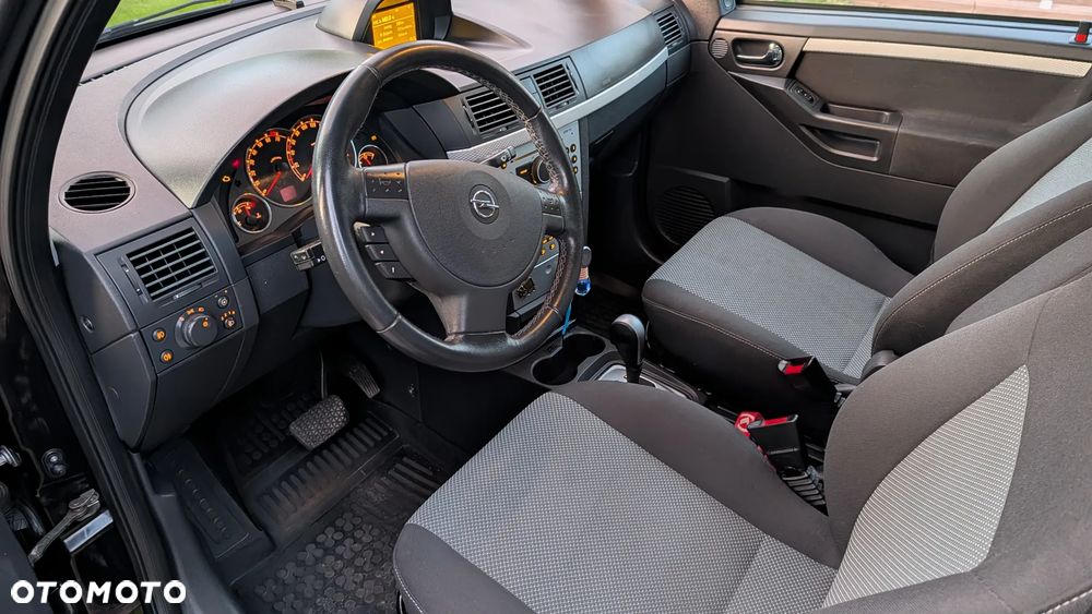 Opel Meriva 1.6 Cosmo MTA - 17